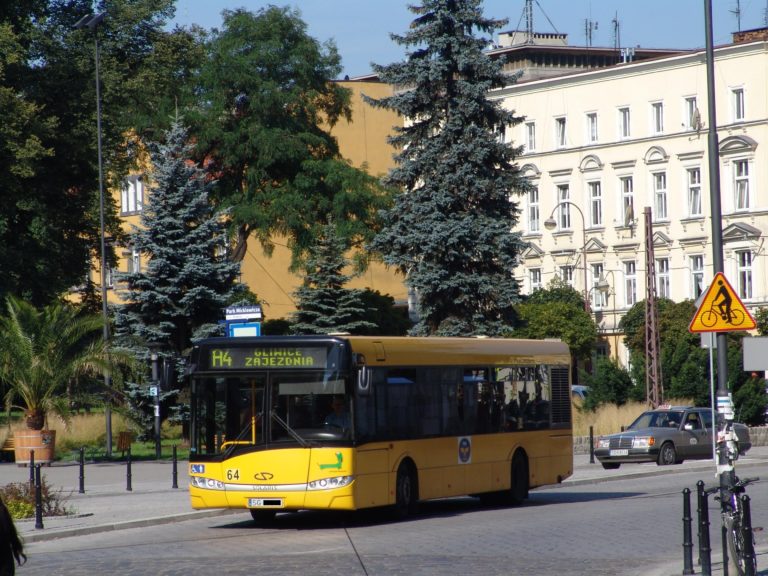 KZK GOP wprowadza nową taryfę. Czy będzie drożej?