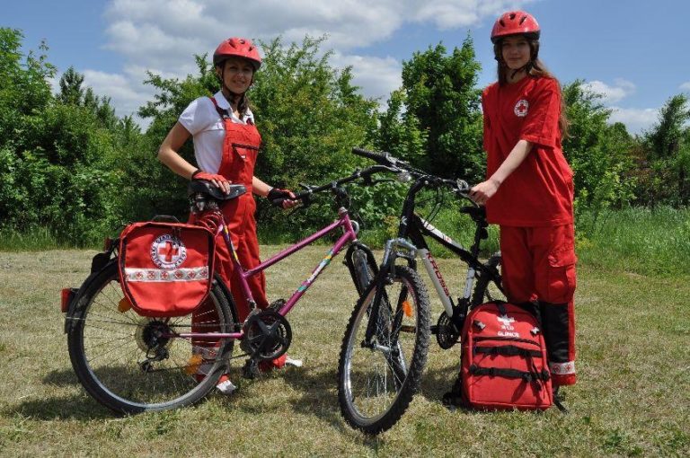 Rowerowy Patrol Pierwszej Pomocy od roku przemierza miasto