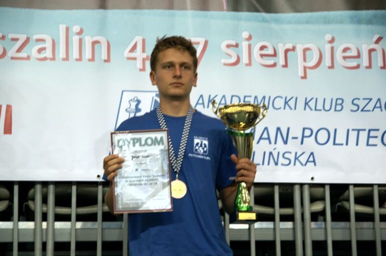 Młody gliwiczanin stanął na podium Mistrzostw Polski Juniorów w szachach szybkich