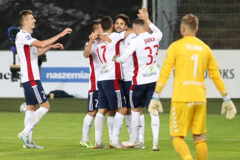 Piękne zwycięstwo trójkolorowych! Górnik – Raków 4:1