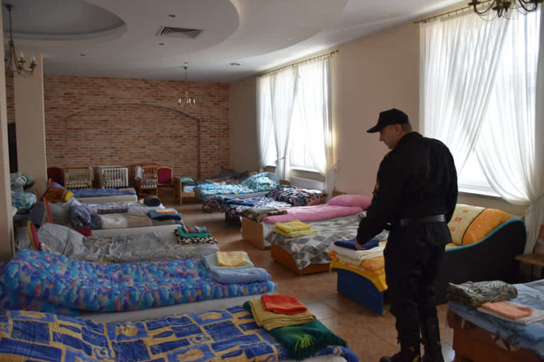 Strażacy przygotowali miejsca noclegowe dla uchodźców z Ukrainy