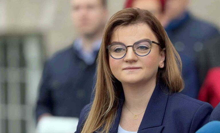 Czy miasto potrzebuje resetu? Na pewno stabilności i konsekwencji, nie walki
